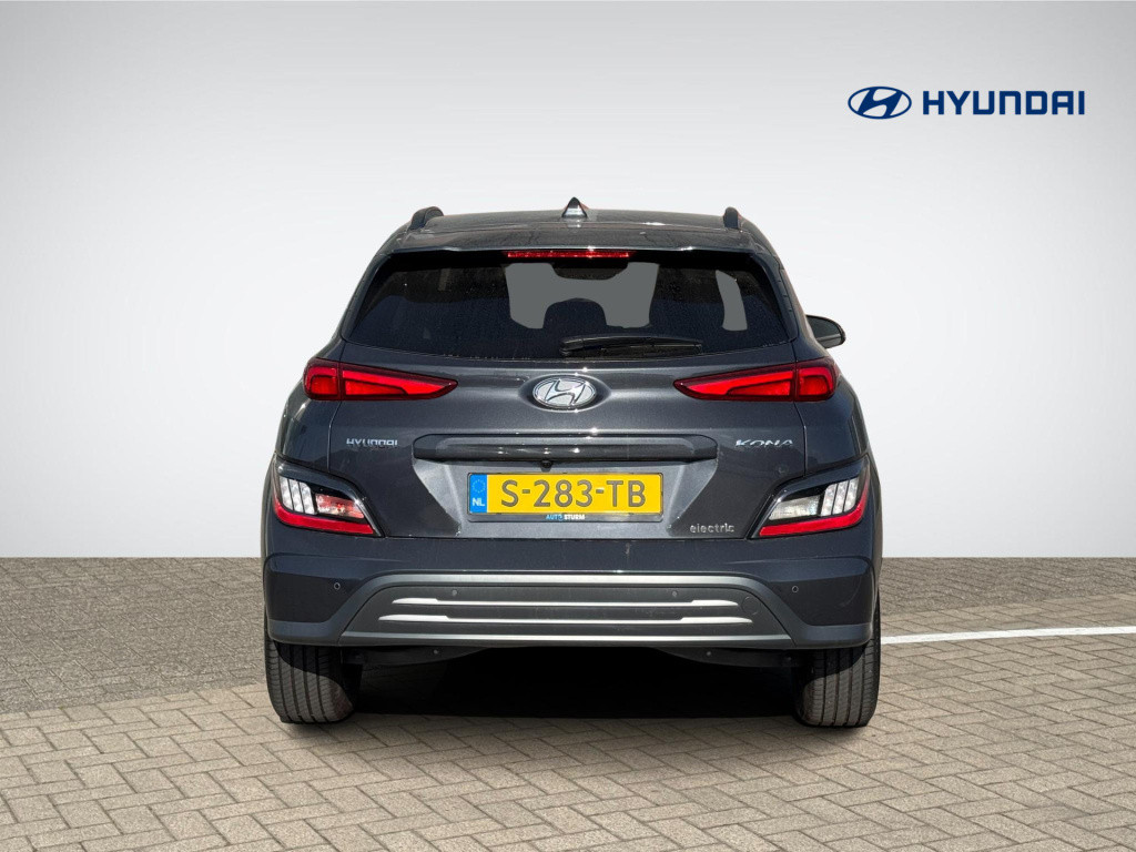 Hyundai Kona ev fashion 39 kwh