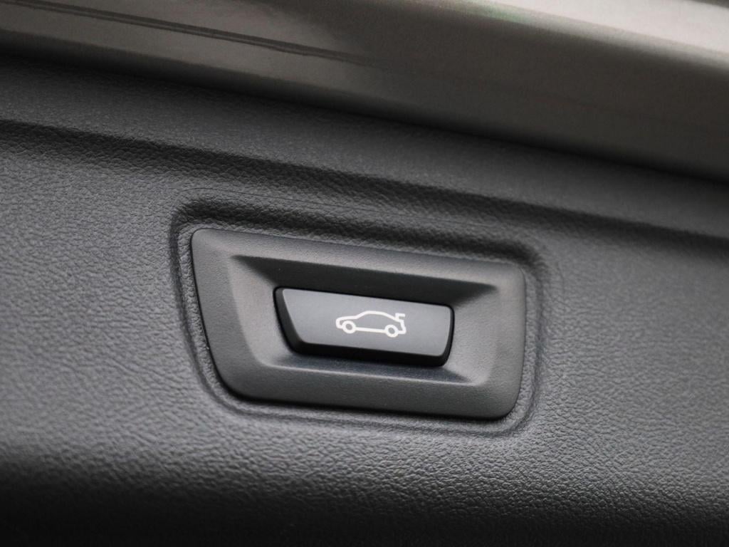 BMW 3-serie touring 320e business edition plus | automaat | lmv | navigatie