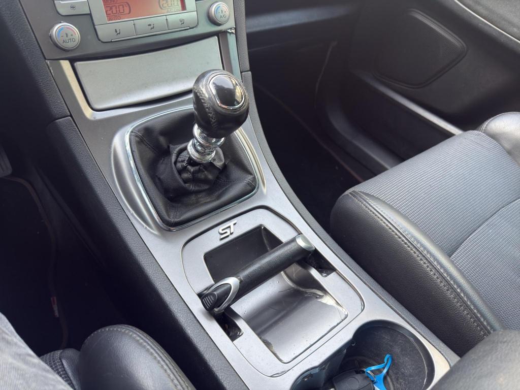 Ford S-Max 2.5-20v turbo 7 persoons