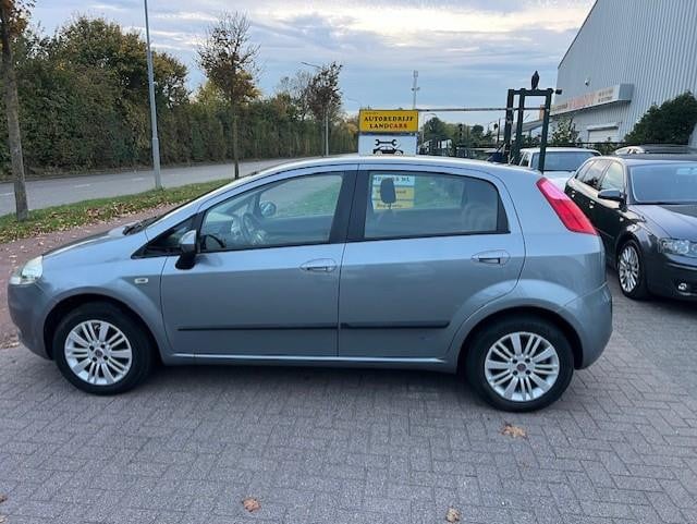 Renault Clio 1.2-16v authentique