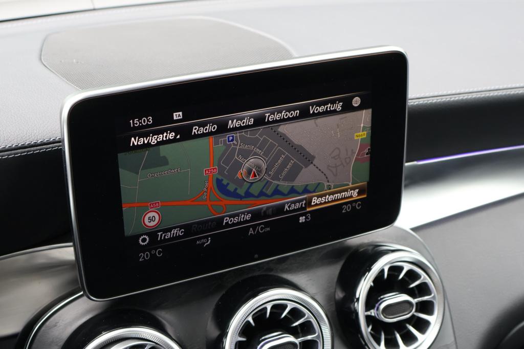 Mercedes-Benz Glc amg 43 4matic 367 pk i luchtvering i airmatic i panoramad