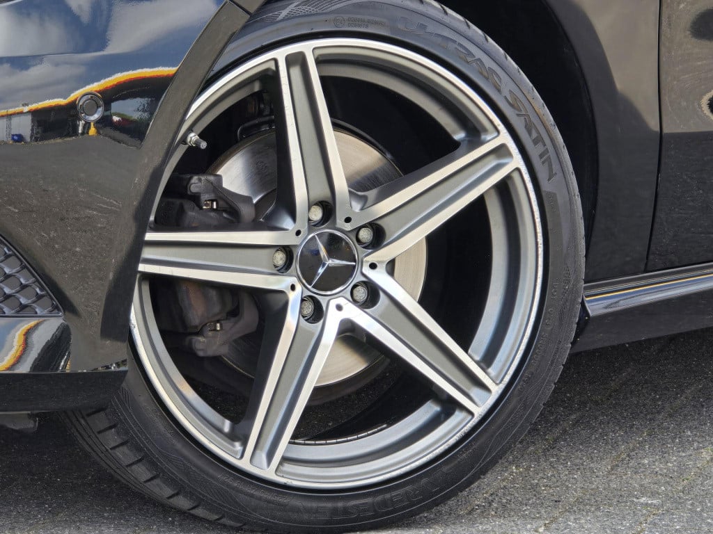 Mercedes-Benz A-Klasse 180 ambition urban-pakket slechts 83.000 km!!