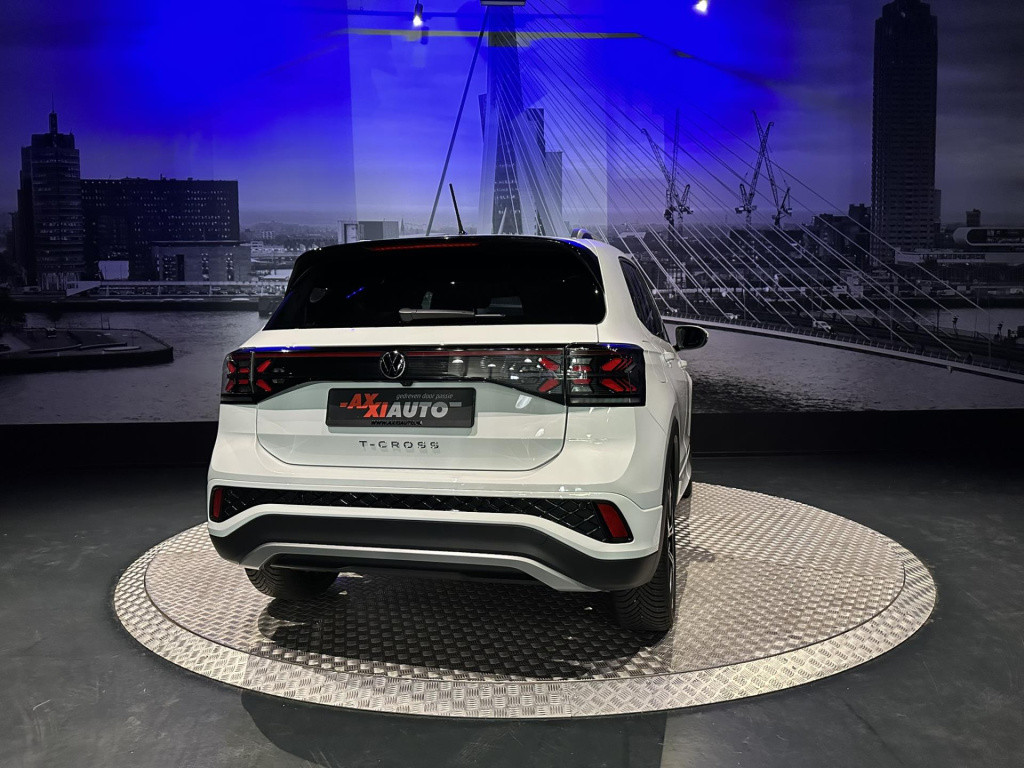 Volkswagen T-cross 1.0 tsi r-line edition *camera*acc*navi*appconnect*