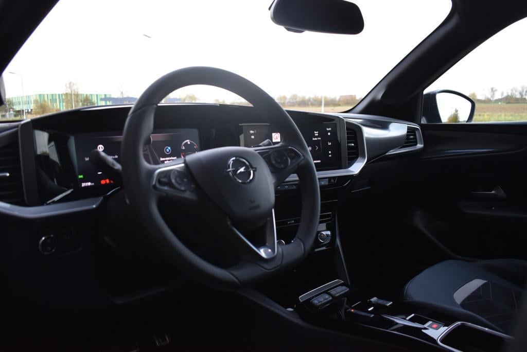 Opel Mokka 1.2 turbo ultimate | automaat | camera | navigatie | massagestoe