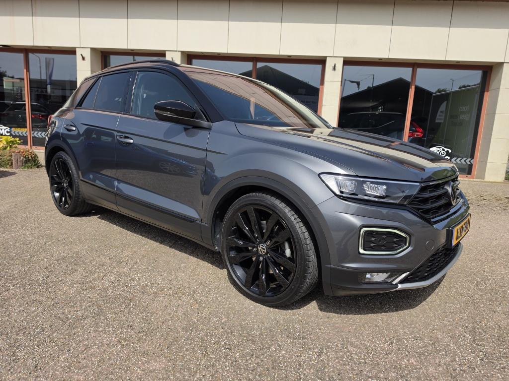 Volkswagen T-roc sport | blackstyle | 19' suzuka | led | pano | navi | crui