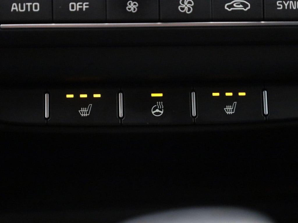 Kia Ceed Sportswagon 1.0 t-gdi dynamicplusline | automaat | stoel/stuur ver