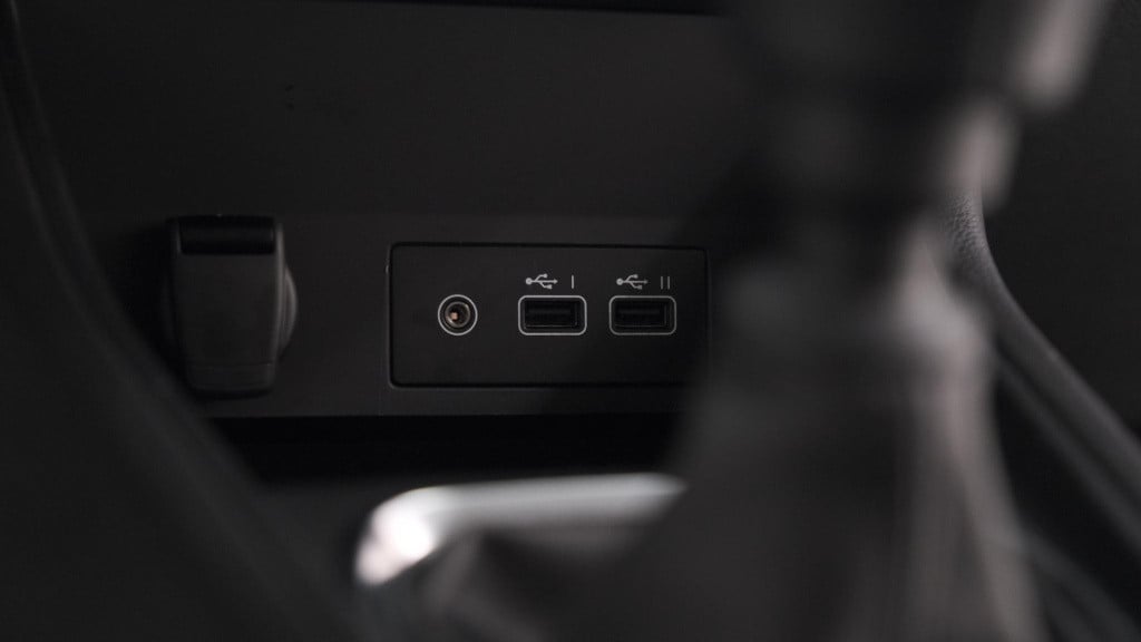 Renault Captur tce 90 techno | camera | navigatie | pack winter | apple car