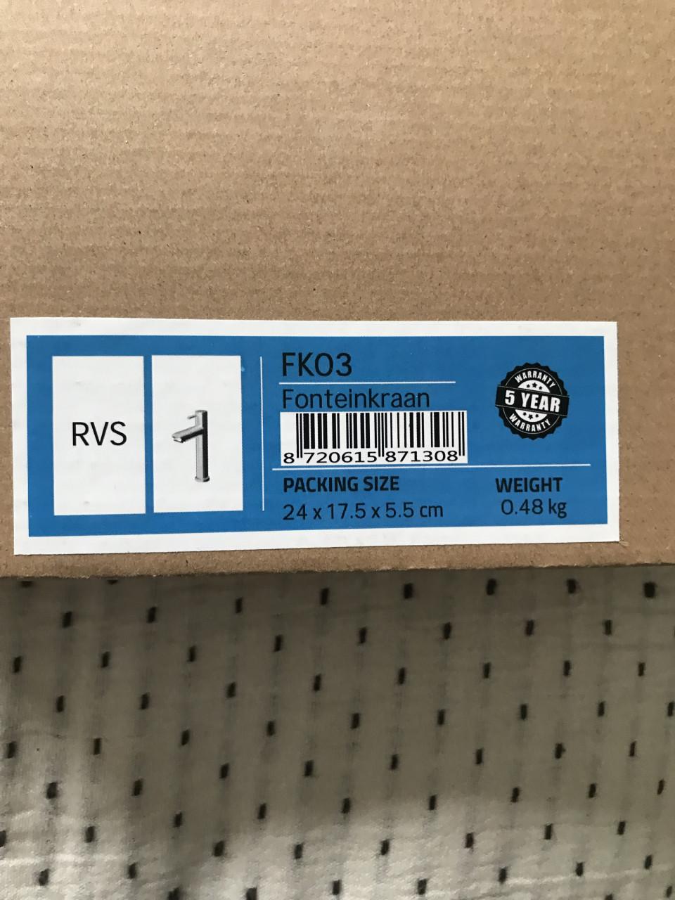 Toilet Wasbakje (wit), afvoerplug (wit), Fonteinkraan (rvs)