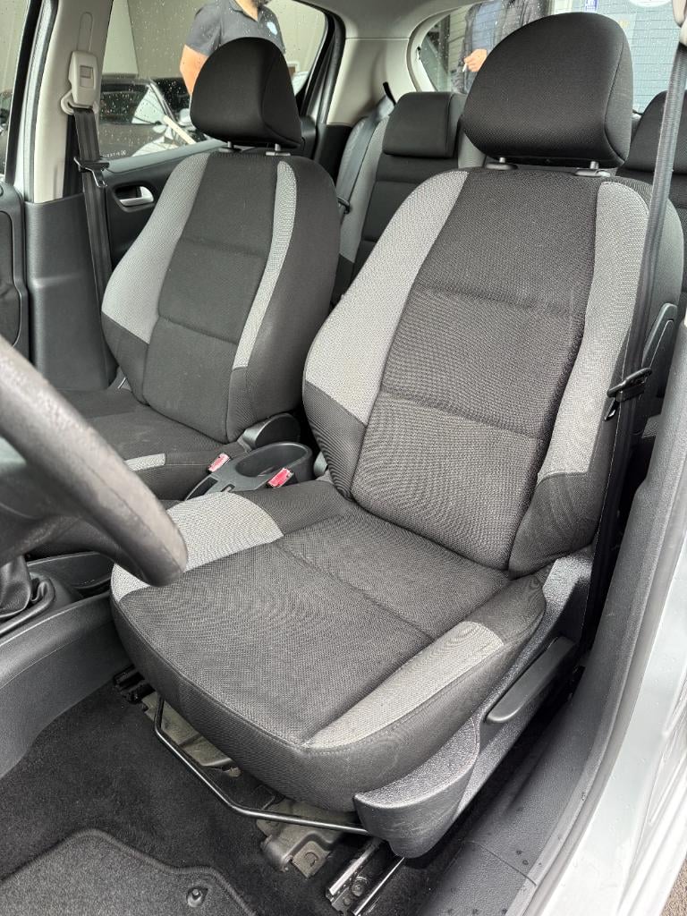 Peugeot 207 1.4 look - airco - nieuwe koppeling