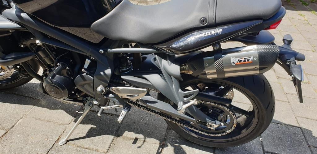 Triumph Street Triple 675
