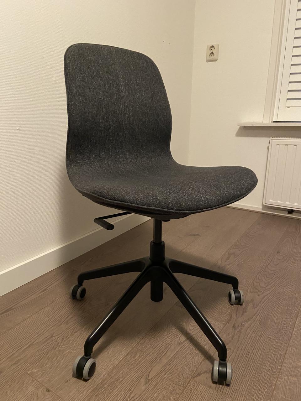 LÅNGFJÄLL Vergaderstoel, Gunnared donkergrijs/zwart - als nieuw