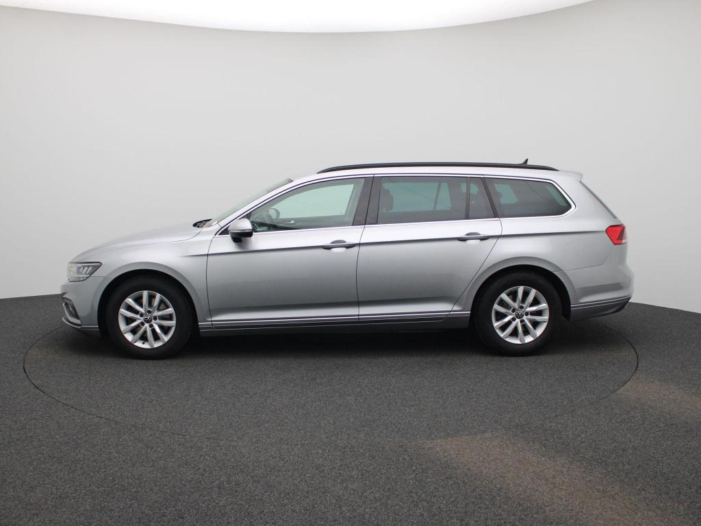 Volkswagen Passat variant 1.5 tsi business | automaat | lmv | parkeer senso