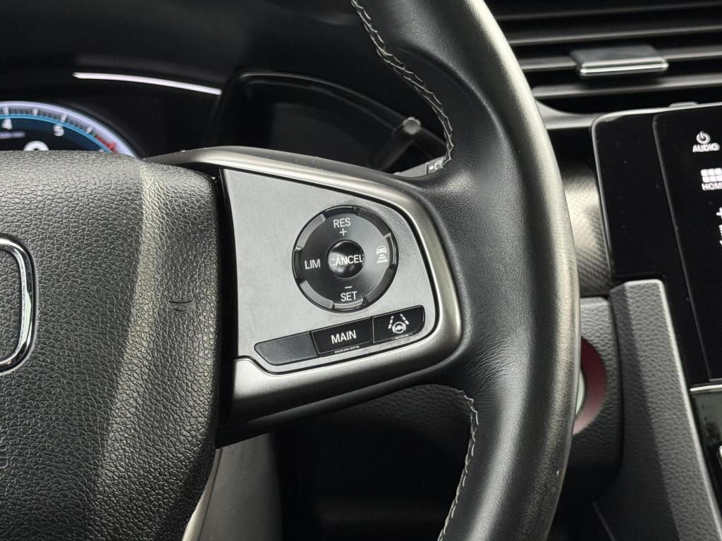 Honda Civic 1.0 i-vtec executive nl-auto, panoramadak + trekhaak!