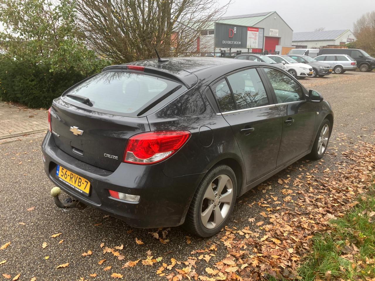 Chevrolet Cruze 1.8
