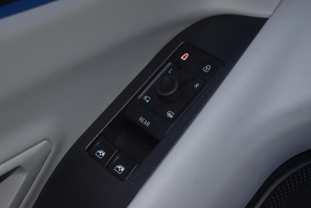 Ford Explorer premium extended range rwd 77 kwh | panoramadak | climate con