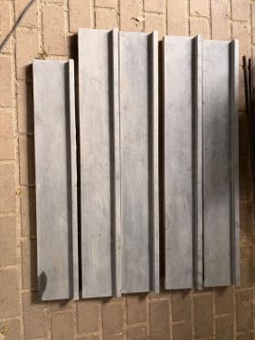 Raamdorpels hardsteen 5 stuks