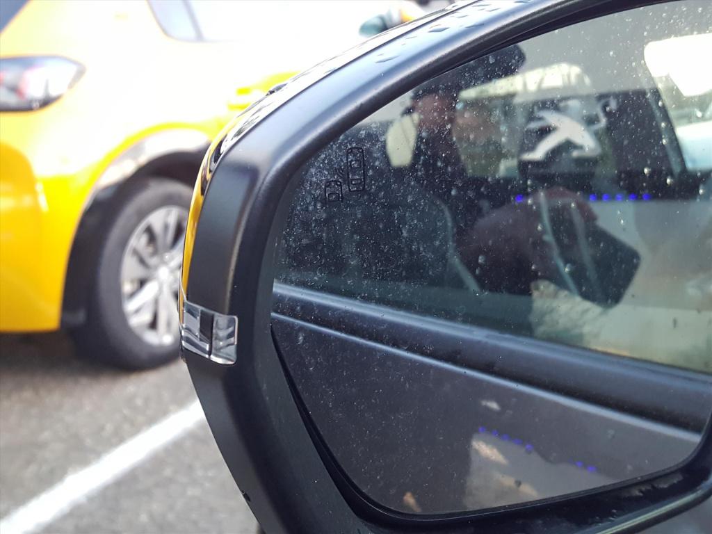 Peugeot 3008 1.2 130pk automaat gt black pack trekhaak | apple carplay & an