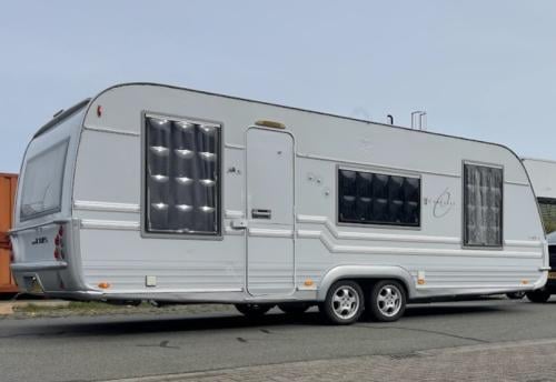 Tabbert Comtesse 620 (2006), ruime caravan met Dorema 4‑seizoenen voortent