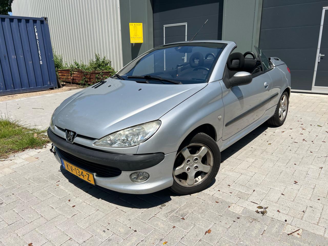 Peugeot 206CC 1.6-16V Cabrio Automaat