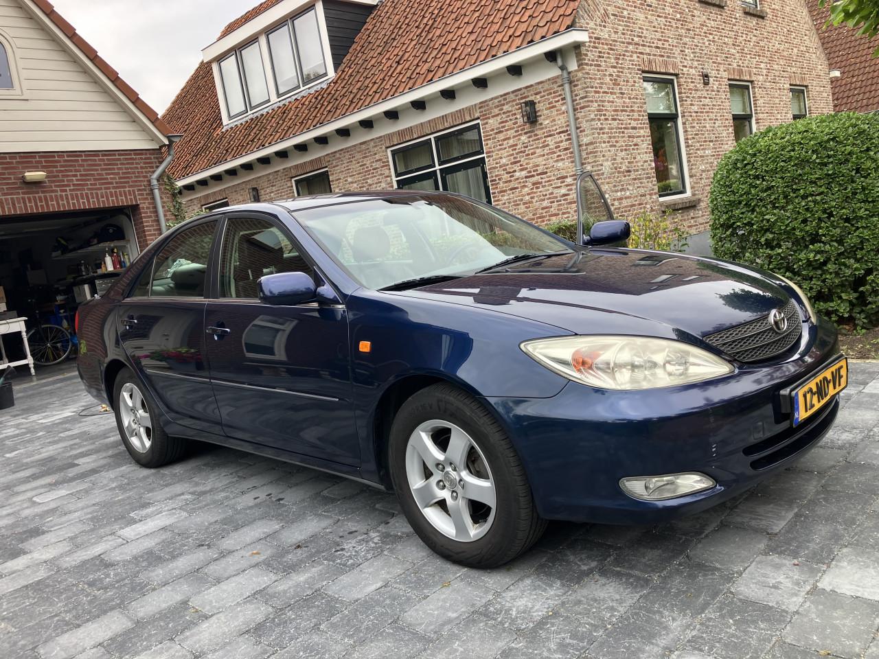 Toyota Camry 3.0 Sol 2003 2e eigenaar APK 6-2026 187.000 km leer airco etc.