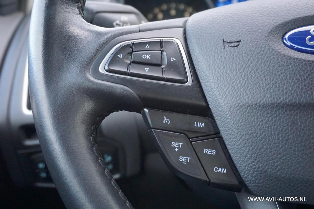 Ford Focus wagon 1.0 titanium edition