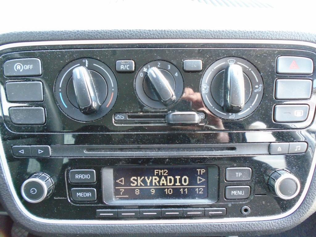 Volkswagen UP! up 1.0 take bluem.