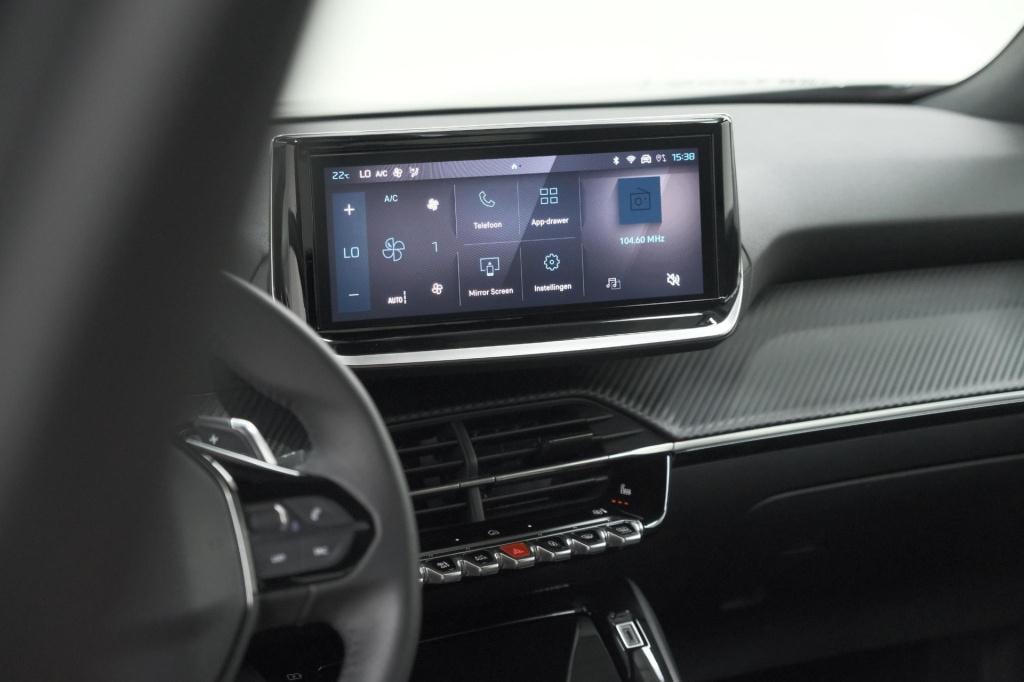 Peugeot 2008 puretech 130 eat8 allure | 360 camera | adaptieve cruise contr