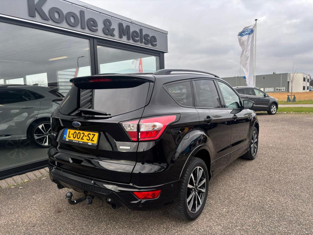 Ford Kuga 1.5 ecoboost 150pk 2wd st line, trekhaak