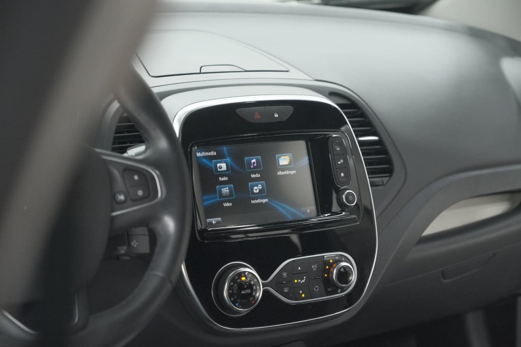 Renault Captur tce 90 intens | camera | dodehoekdetectie | navigatie | park