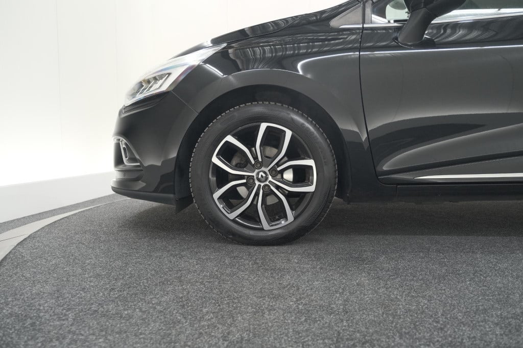 Renault Clio tce 90 intens | camera | navigatie | allseason banden | parkee