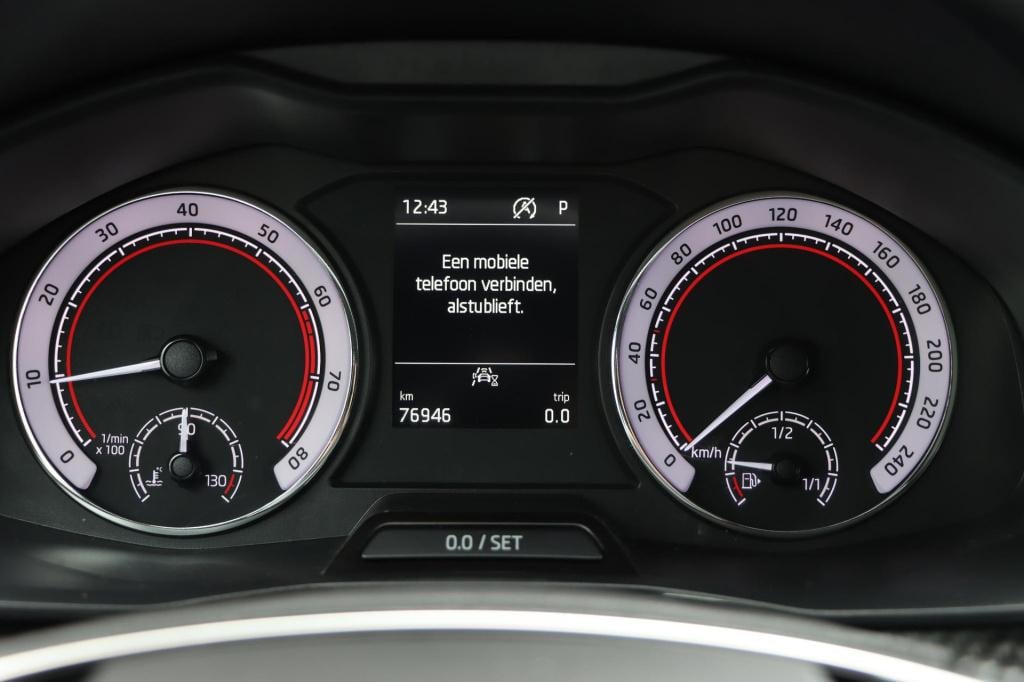 Skoda Kamiq 1.0 tsi monte carlo 110pk dsg7
