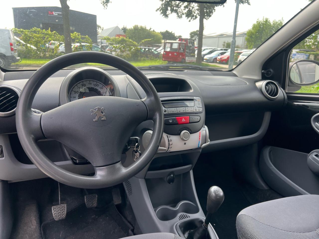 Peugeot 107 -1.0-12V XR 126.954km Jaar Apk