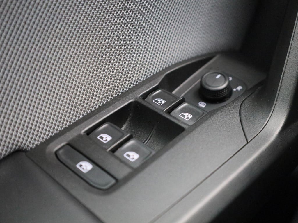 Seat Leon sportstourer 1.5 etsi style | automaat | navigatie | trekhaak! | 