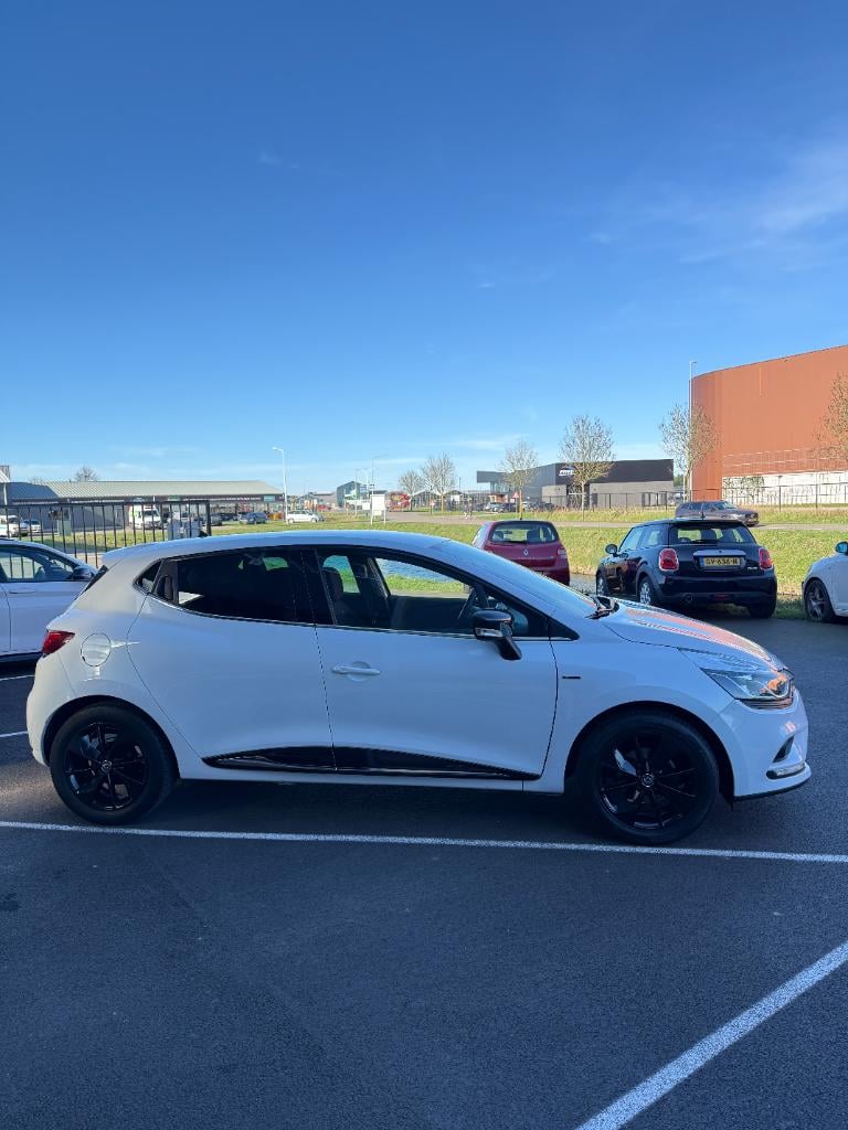 Renault Clio 0.9 tce limited