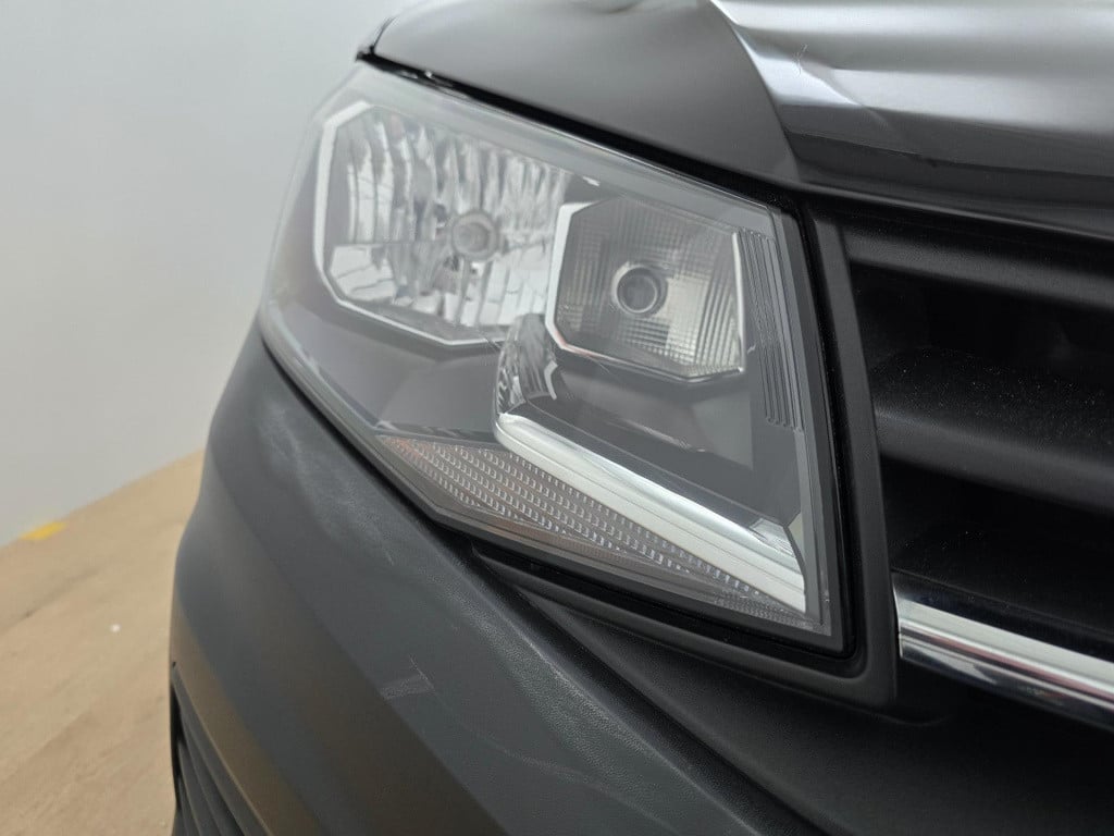 Volkswagen Caddy occasion 1.0 tsi 5 persoons met cruisecontrol en app conne