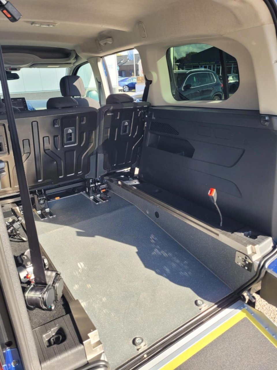 Opel Combo 1.2 turbo l2h1 edition l2 rolstoelauto