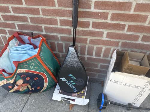 Diverse restanten schuur opruiming GRATIS