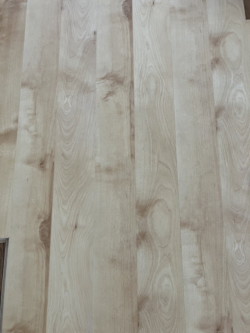 Laminaat - Kliklaminaat – licht houten kleur (ca. 11m2)