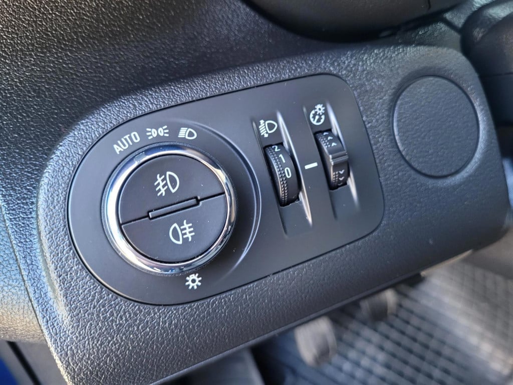 Opel Combo 1.2 turbo l2h1 edition l2 rolstoelauto