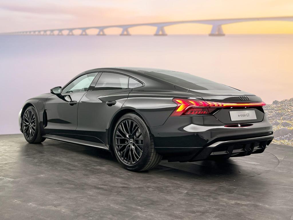 Audi E-tron Gt e-tron gt 97 kwh 370 kw / 503 pk sportback elektr.