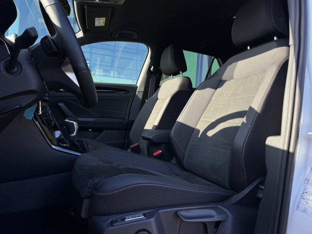 Volkswagen T-roc 1.5 tsi r-line edition * camera * massage * parkeerhulp