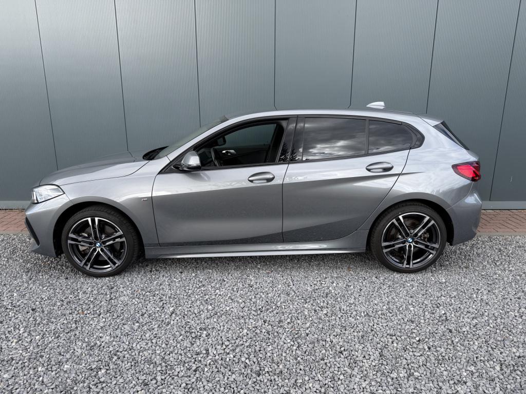 BMW 1 Serie 120i automaat high executive m-sportpakket 5-drs