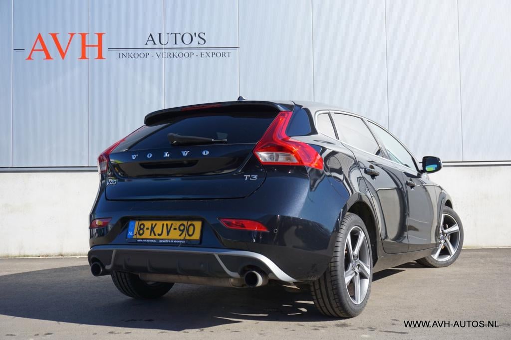 Volvo V40 1.6 t3 r-design