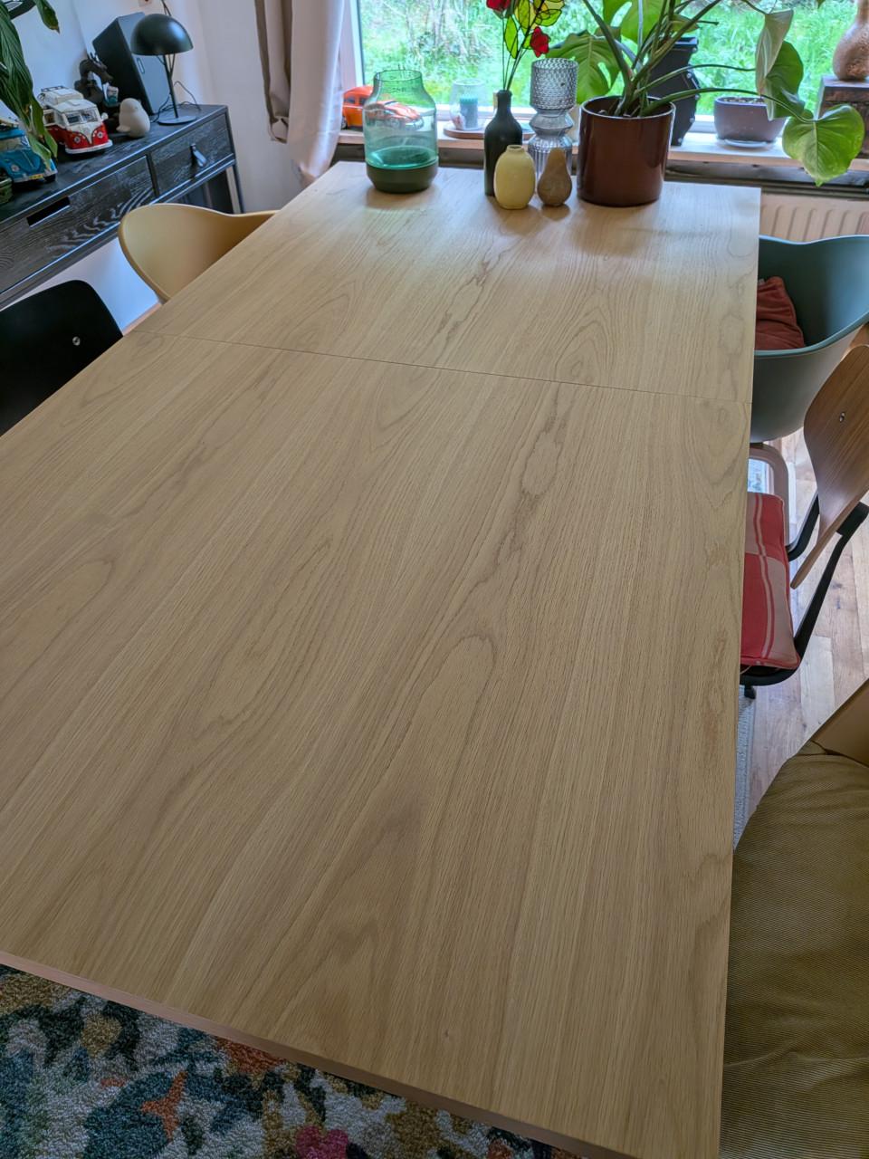 Moderne uitschuifbare eettafel 190/240 x 100 cm