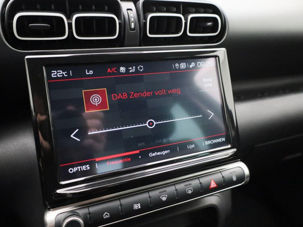Citroen C3 Aircross 1.2 puretech shine | navigatie | apple carplay / androi