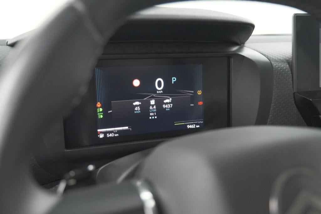 Citroen C4 X 1.2 hybrid 145 max | camera | adaptieve cruise control | apple
