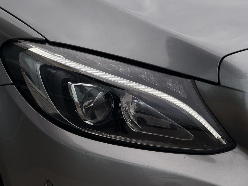 Mercedes-Benz C-Klasse 180 prestige | schuif/kanteldak | trekhaak | stoelve
