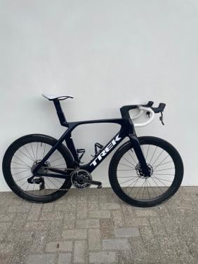 Trek Madone SLR 9 AXS Gen 7 Zo goed als nieuwe Racefiets !