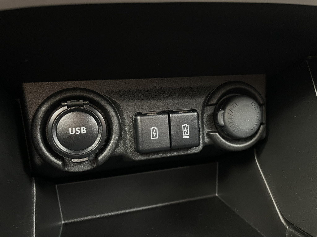 Suzuki Swift 1.2 style smart hybrid