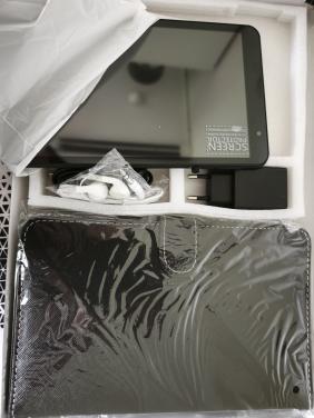Spik splinter nieuwe tablet (nieuw in de verpakking!)